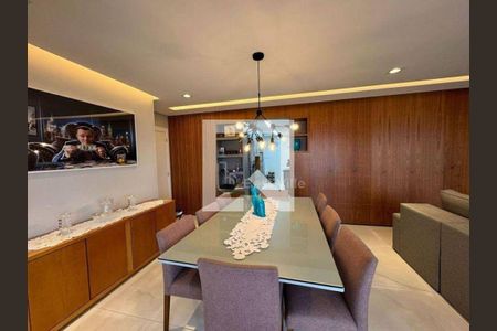 Apartamento à venda com 3 quartos, 134m² em Vila Anastácio, São Paulo