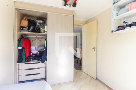Quarto 2 de apartamento para alugar com 2 quartos, 65m² em Vila Carmosina, São Paulo