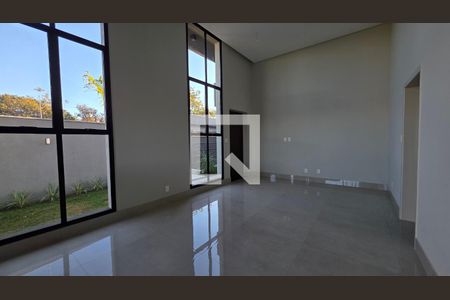 Casa à venda com 3 quartos, 180m² em Várzea, Lagoa Santa