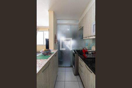Sala/Cozinha/Área de Serviço  de apartamento para alugar com 2 quartos, 41m² em Itaquera, São Paulo