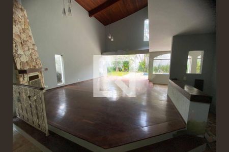 Casa à venda com 3 quartos, 560m² em Alphaville Industrial, Barueri