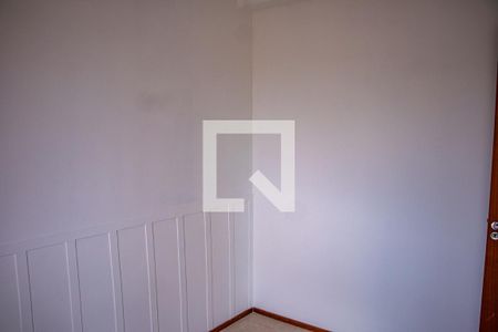 Quarto 2 de apartamento para alugar com 2 quartos, 56m² em Irajá, Rio de Janeiro