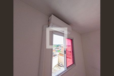 Quarto 1 de apartamento para alugar com 2 quartos, 56m² em Irajá, Rio de Janeiro