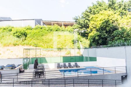 Vista da Varanda de apartamento para alugar com 2 quartos, 45m² em Vila Caldas, Carapicuíba