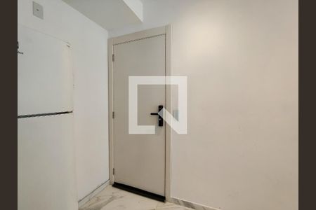 Entrada de apartamento para alugar com 2 quartos, 52m² em Santo Cristo, Rio de Janeiro