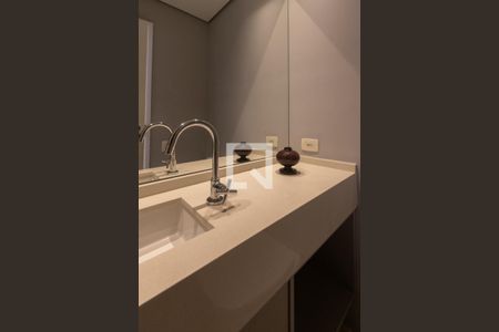 Lavabo de apartamento para alugar com 1 quarto, 90m² em Vila Olímpia, São Paulo