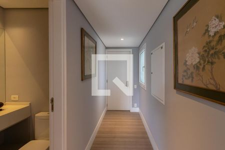 Lavabo de apartamento para alugar com 1 quarto, 90m² em Vila Olímpia, São Paulo