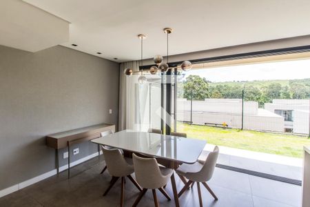 Sala  de casa de condomínio para alugar com 3 quartos, 152m² em Residencial Onze (alphaville), Santana de Parnaíba