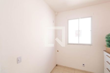 Quarto 1 de apartamento para alugar com 2 quartos, 44m² em Cosmos, Rio de Janeiro