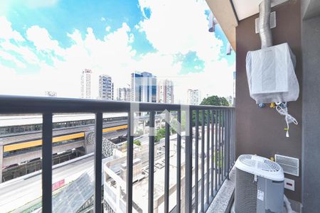 Varanda de kitnet/studio para alugar com 1 quarto, 22m² em Vila Cordeiro, São Paulo