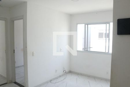 sala de apartamento para alugar com 2 quartos, 49m² em Ponto Chic, Nova Iguaçu