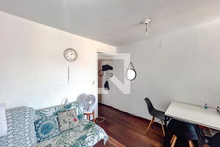 Sala de apartamento à venda com 3 quartos, 75m² em Vila Carrão, São Paulo