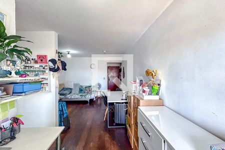 Sala de apartamento à venda com 3 quartos, 75m² em Vila Carrão, São Paulo