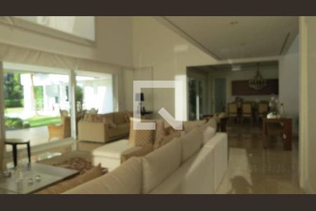 Casa à venda com 5 quartos, 1010m² em Alphaville, Santana de Parnaíba