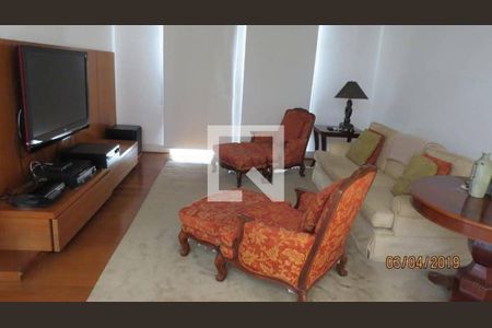 Casa à venda com 5 quartos, 1010m² em Alphaville, Santana de Parnaíba