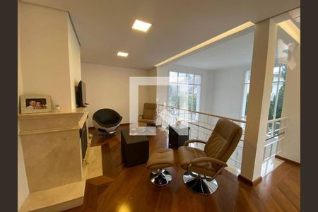 Casa à venda com 4 quartos, 530m² em Alphaville Residencial Zero, Barueri