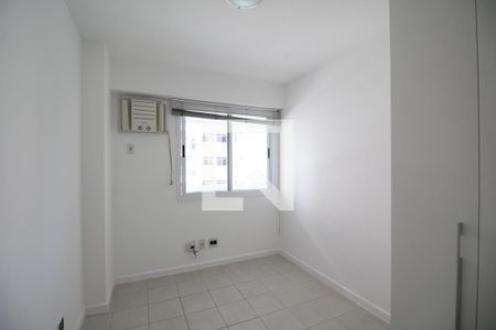 Quarto 1 de apartamento para alugar com 3 quartos, 95m² em Freguesia (jacarepaguá), Rio de Janeiro
