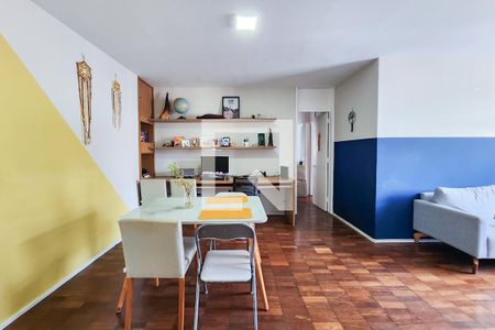 Sala de apartamento à venda com 3 quartos, 105m² em Laranjeiras, Rio de Janeiro
