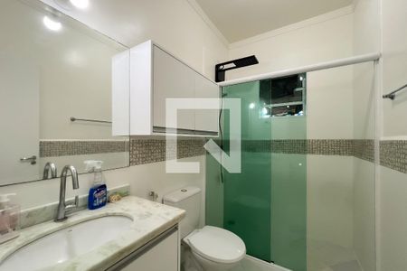 Banheiro de casa de condomínio para alugar com 3 quartos, 140m² em Jardim Santana, Valinhos