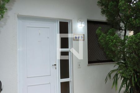 Casa de Condomínio para alugar com 3 quartos, 89m² em Granja Viana, Cotia