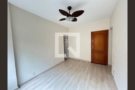 Sala de apartamento para alugar com 2 quartos, 70m² em Méier, Rio de Janeiro