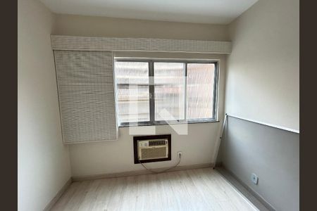 Quarto 1 de apartamento para alugar com 2 quartos, 70m² em Méier, Rio de Janeiro