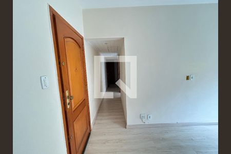 Corredor de apartamento para alugar com 2 quartos, 70m² em Méier, Rio de Janeiro