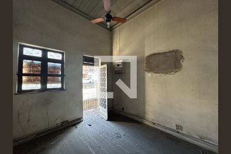 Sala de casa para alugar com 2 quartos, 180m² em Encantado, Rio de Janeiro