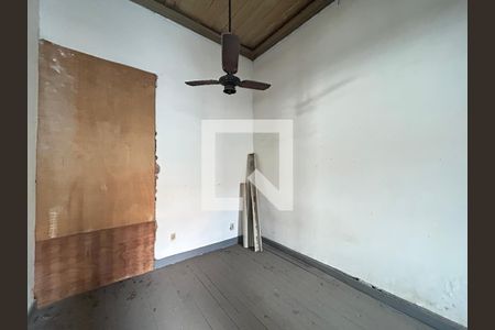 Sala de casa para alugar com 2 quartos, 180m² em Encantado, Rio de Janeiro