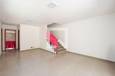 Casa à venda com 4 quartos, 480m² em Itaipu, Niterói