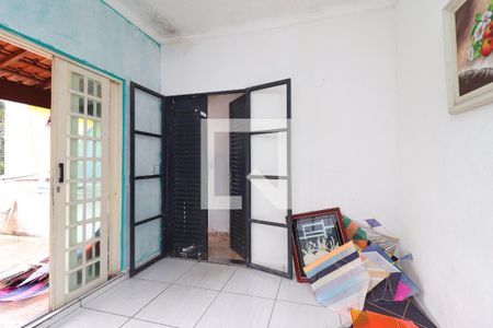 Quarto 2 de casa para alugar com 2 quartos, 95m² em Vila Santana, São Paulo