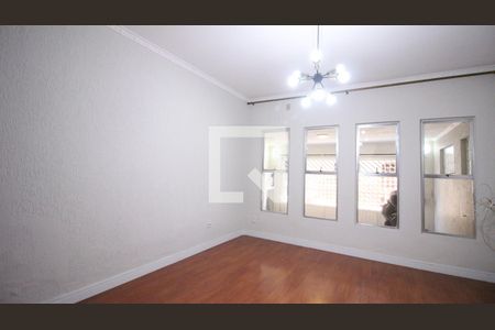 Casa à venda com 3 quartos, 236m² em Chácara Belenzinho, São Paulo