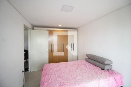 Quarto 1 de apartamento à venda com 1 quarto, 45m² em Humaitá, Porto Alegre