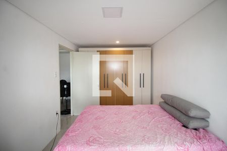 Quarto 1 de apartamento à venda com 1 quarto, 45m² em Humaitá, Porto Alegre