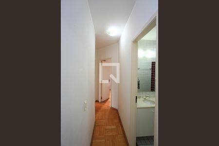 corredor de apartamento à venda com 3 quartos, 74m² em Vila Suzana, São Paulo