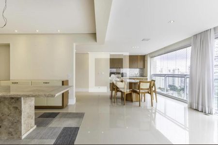 Apartamento à venda com 3 quartos, 157m² em Vila Nova Conceição, São Paulo