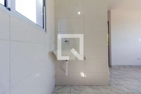 Sala, Cozinha e Área de Serviço de apartamento para alugar com 2 quartos, 36m² em Jardim Nordeste, São Paulo