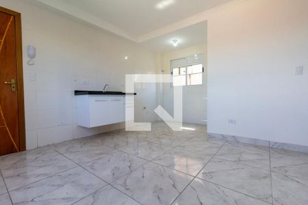 Sala, Cozinha e Área de Serviço de apartamento para alugar com 2 quartos, 36m² em Jardim Nordeste, São Paulo