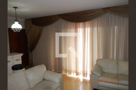 Apartamento à venda com 3 quartos, 129m² em Vila Santo Estefano, São Paulo