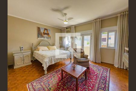 Casa à venda com 4 quartos, 350m² em Alphaville, Santana de Parnaíba