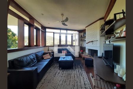 Casa à venda com 4 quartos, 500m² em Alphaville, Santana de Parnaíba