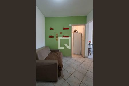Hall de entrada de apartamento para alugar com 1 quarto, 43m² em Nova Mirim, Praia Grande