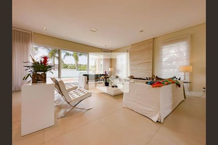 Casa à venda com 4 quartos, 698m² em Residencial Onze (Alphaville), Santana de Parnaíba