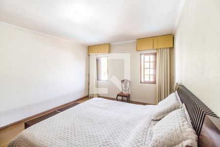 Suíte master de casa de condomínio à venda com 4 quartos, 410m² em  Alphaville, Santana de Parnaíba