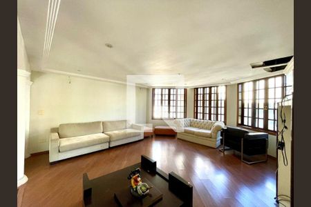 Casa de Condomínio à venda com 5 quartos, 693m² em Alphaville, Santana de Parnaíba