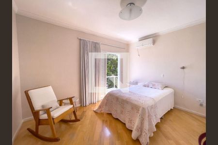 Casa de Condomínio à venda com 4 quartos, 278m² em Residencial Tres (Alphaville), Santana de Parnaíba