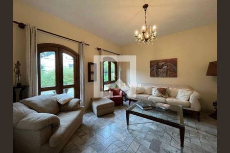 Casa à venda com 4 quartos, 350m² em Residencial Cinco (Alphaville), Santana de Parnaíba