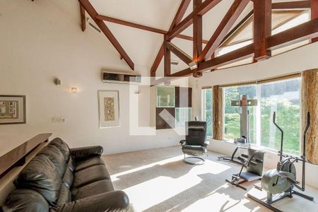 Casa de Condomínio à venda com 5 quartos, 1600m² em Alphaville, Santana de Parnaíba