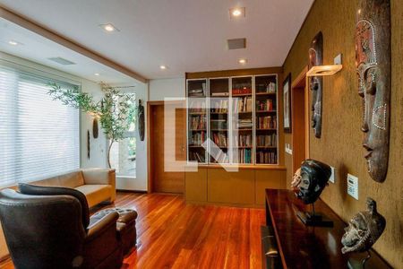 Casa de Condomínio à venda com 5 quartos, 1600m² em Alphaville, Santana de Parnaíba