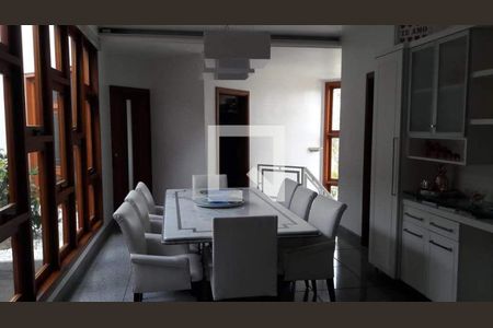 Casa à venda com 9 quartos, 1631m² em Alphaville Industrial, Barueri